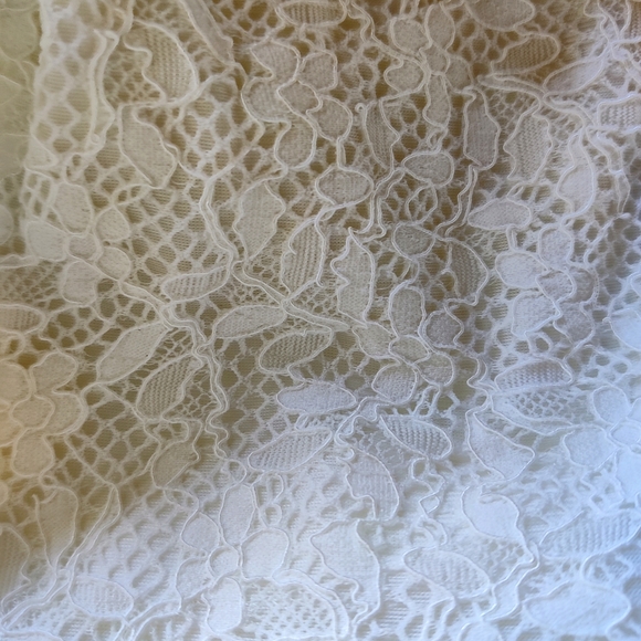 ❤️SOLD❤️Givenchy White Lace Cami gown - Picture 11 of 16